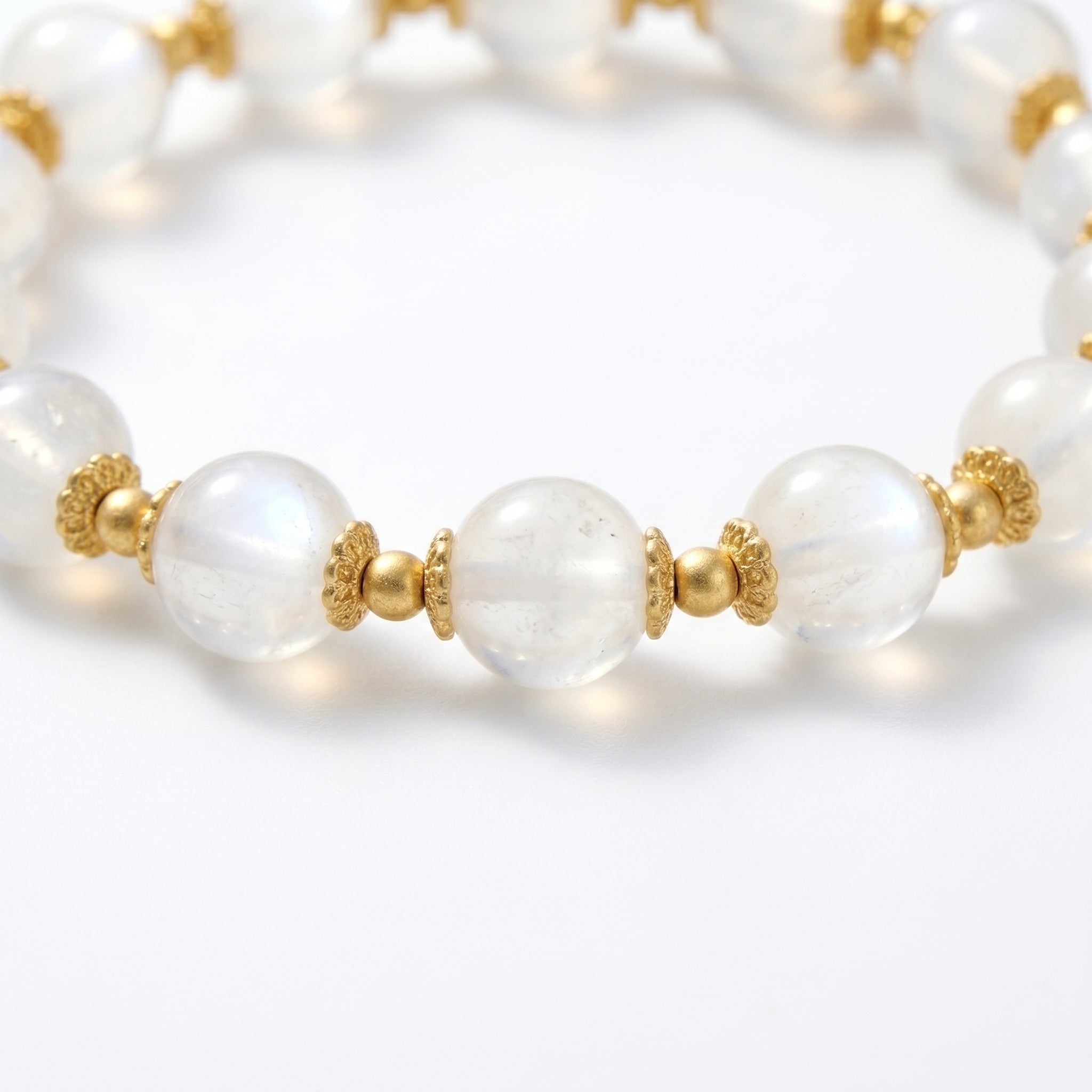 white-moonstone-bracelet detail 1